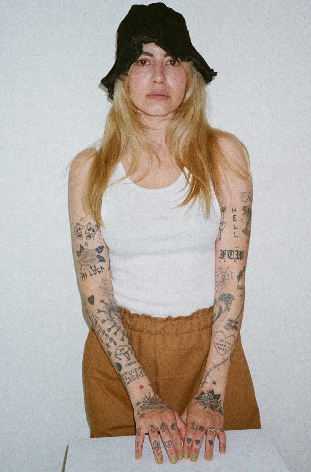 BUCKET HAT - BLACK DENIM