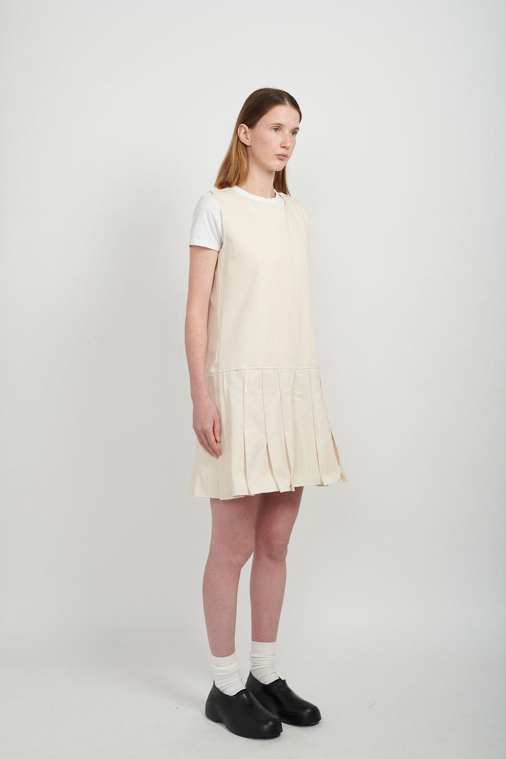 PLEATED DRESS - CREAM