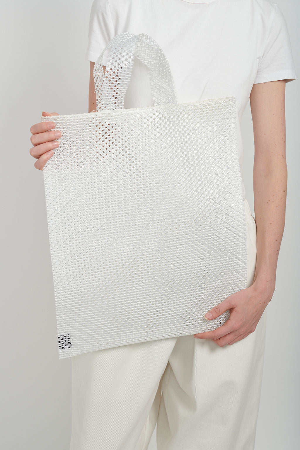 MESH BAG - WHITE